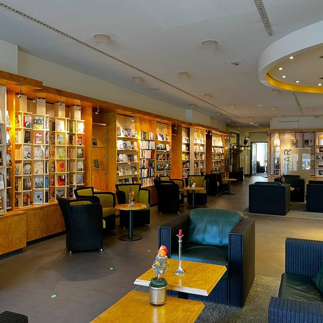 Foyer Literaturhotel Iserlohn im Stadtwald.