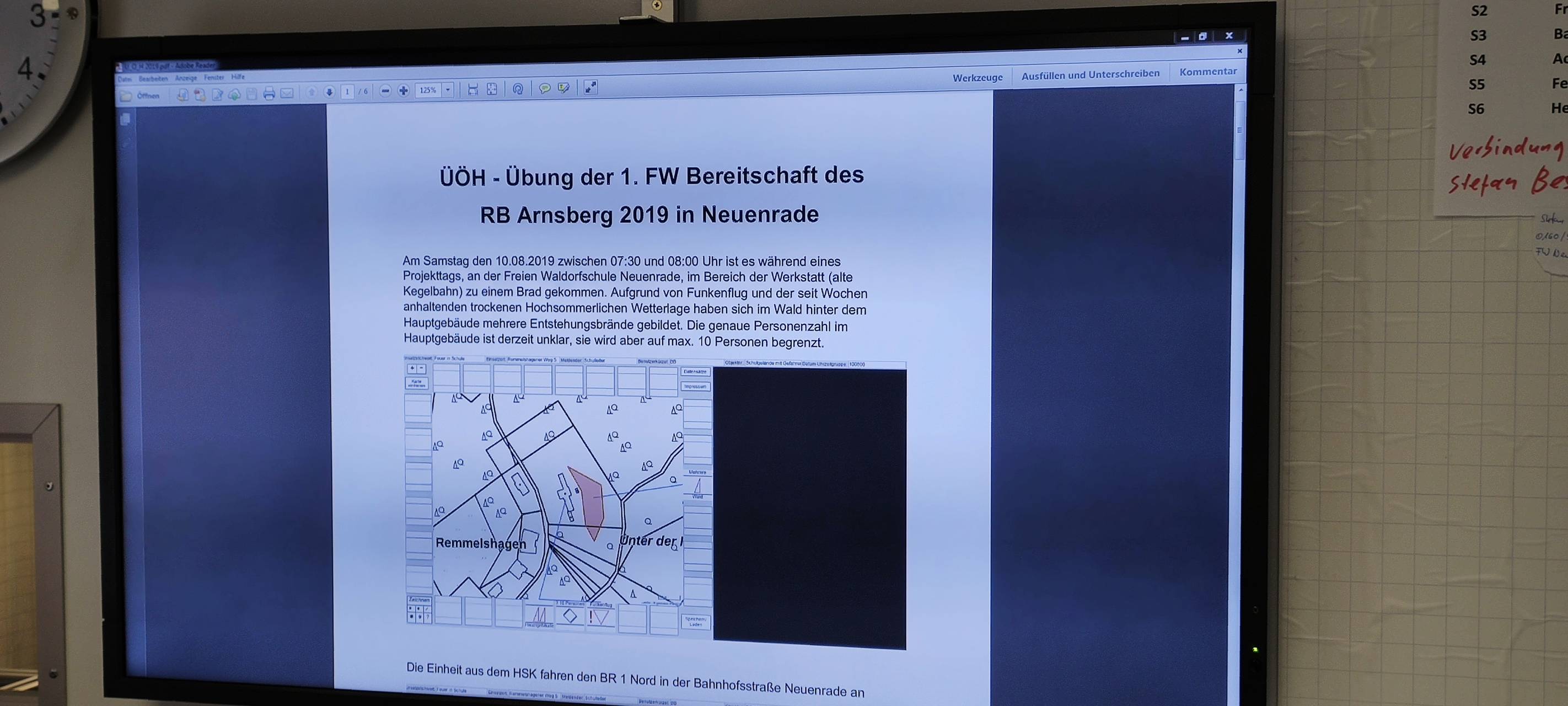 Feuerwehren üben Großbrand in Neuenrade