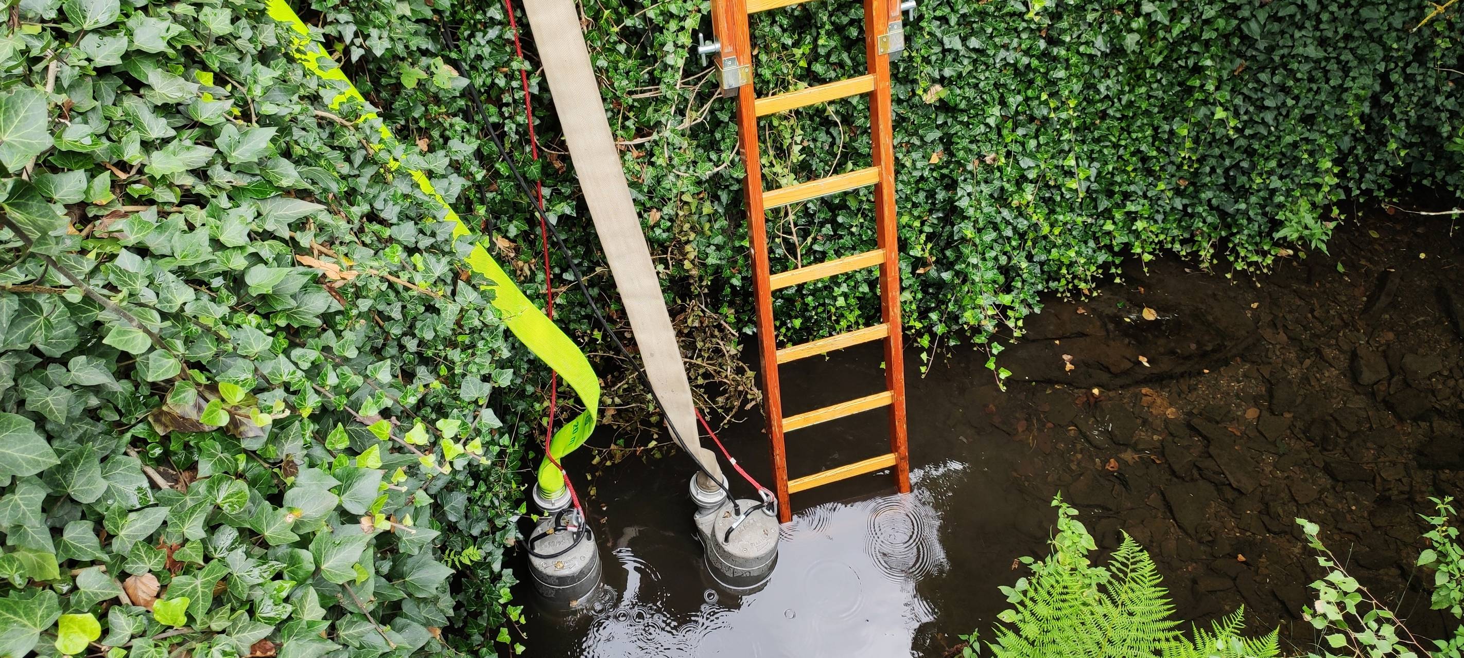 Feuerwehren üben Großbrand in Neuenrade