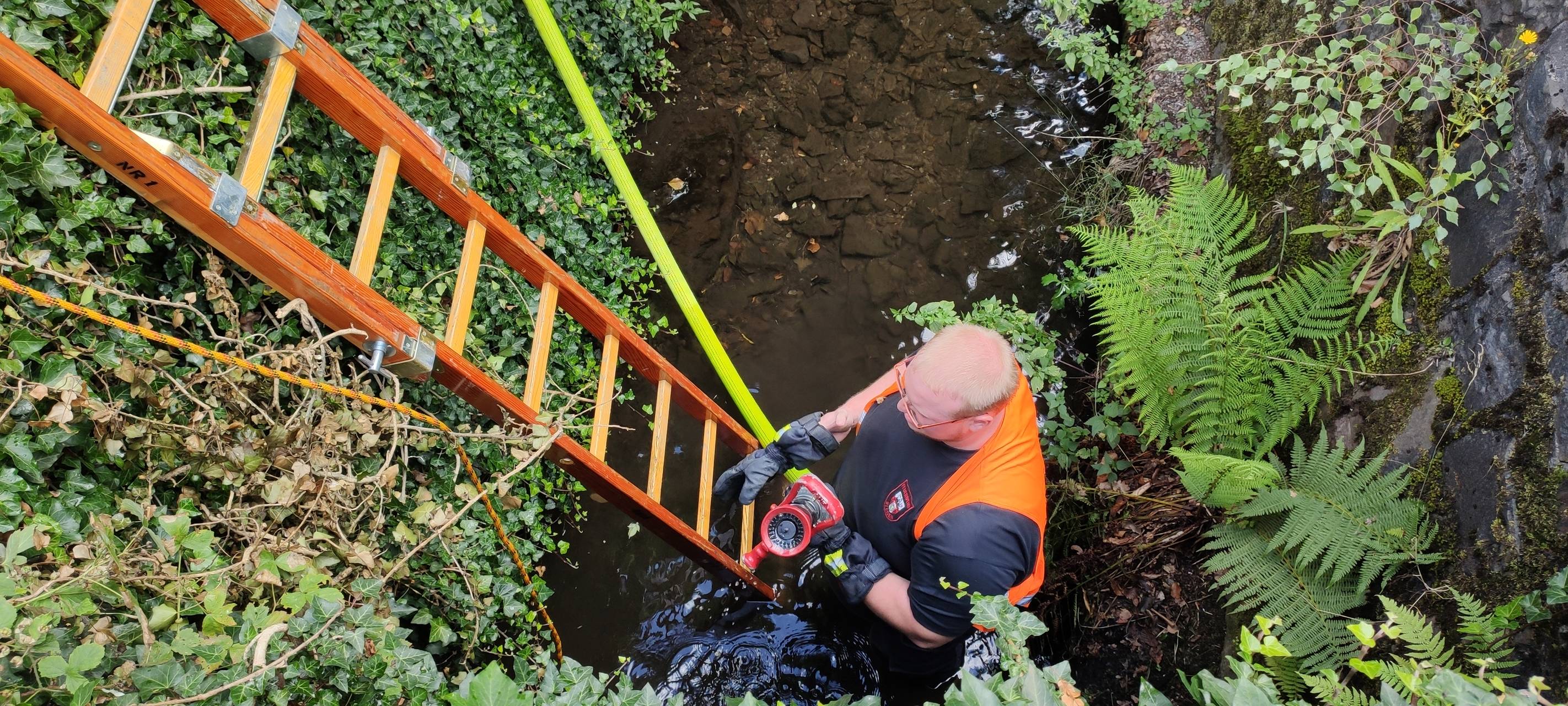 Feuerwehren üben Großbrand in Neuenrade