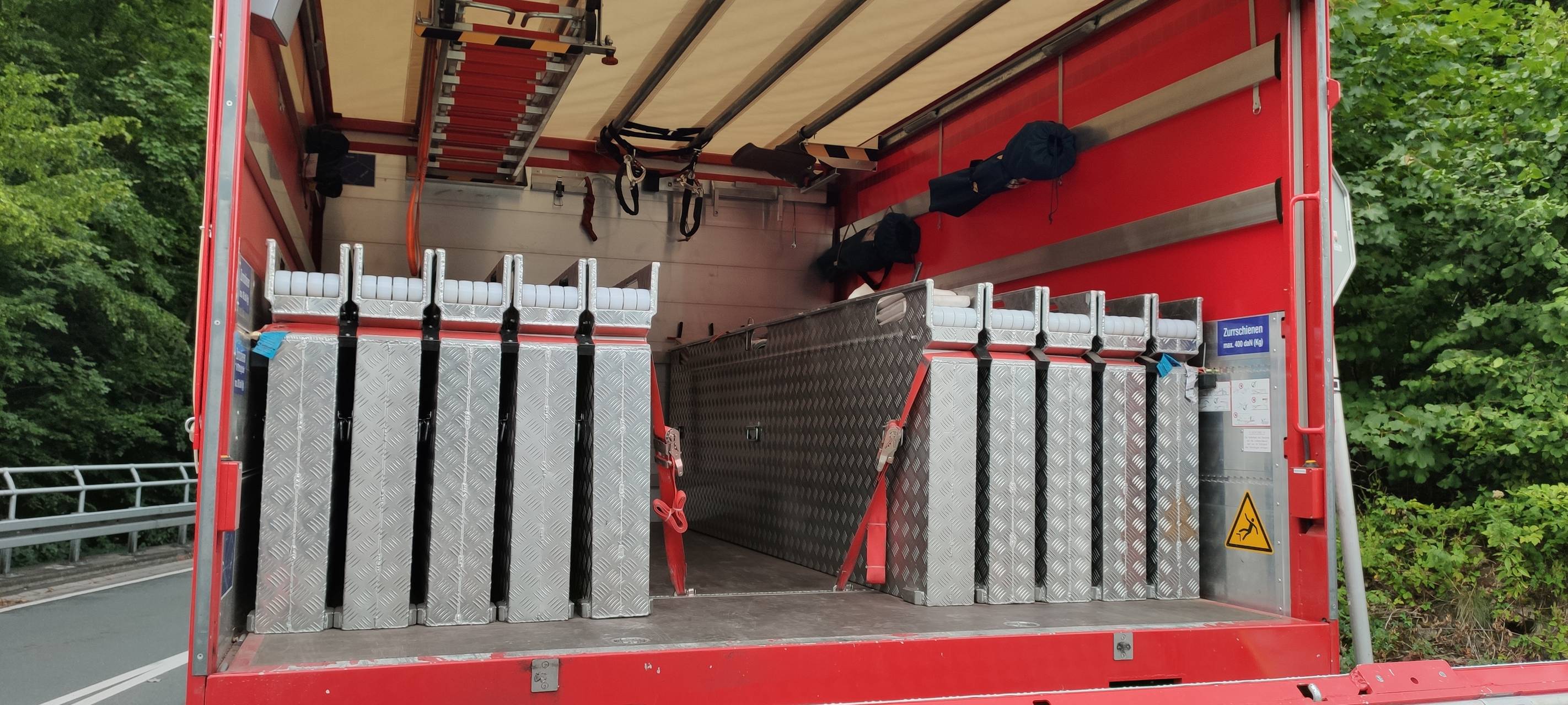 Feuerwehren üben Großbrand in Neuenrade