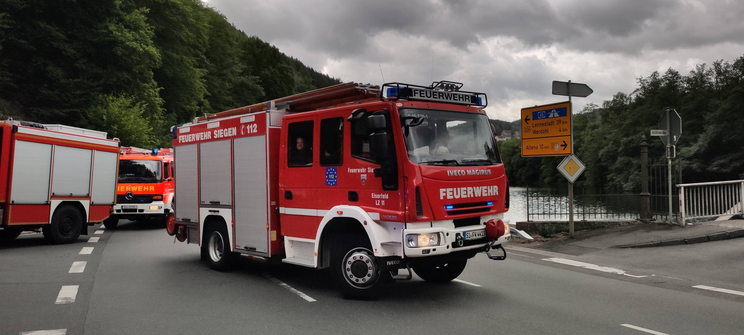 Feuerwehren üben Großbrand in Neuenrade