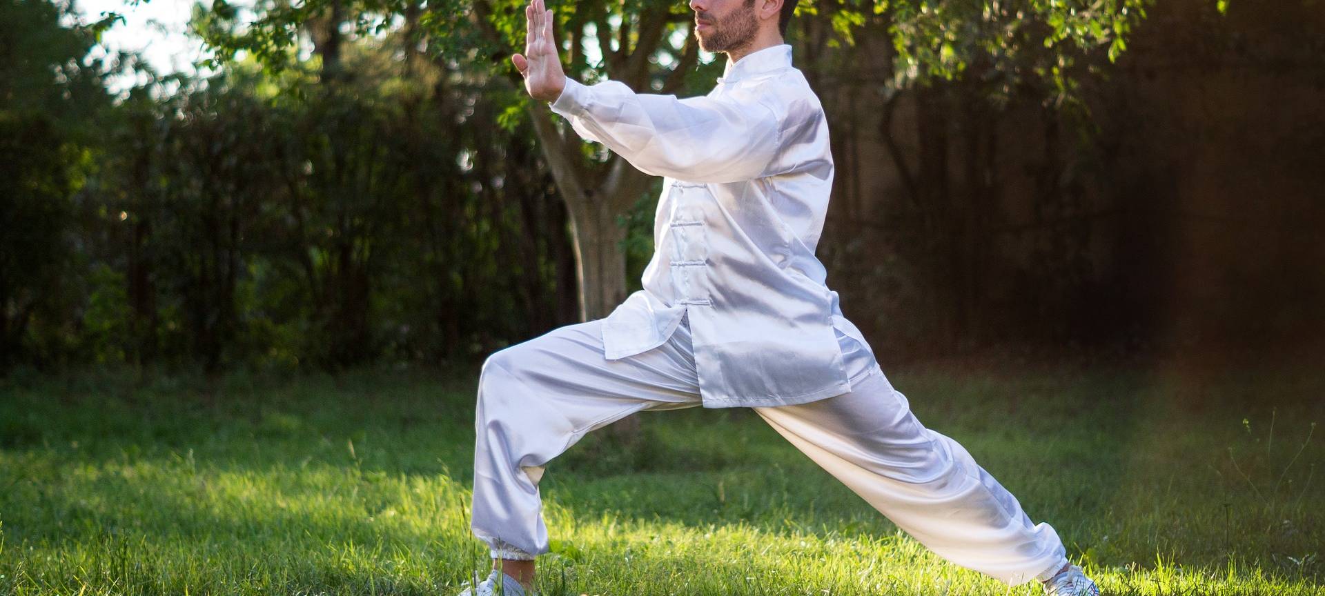Qi Gong heute am Flugplatz Hegenscheid