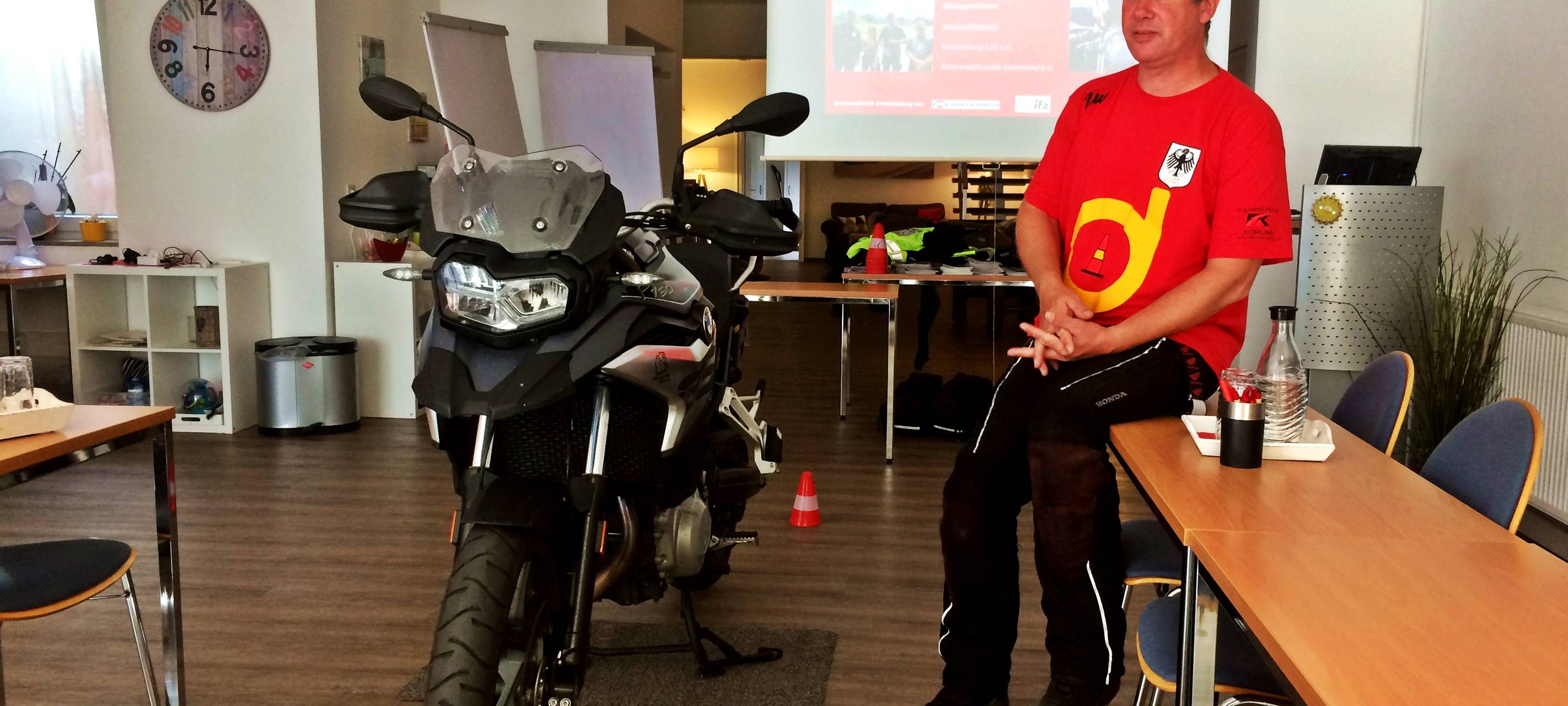 Hanno macht den Führerschein