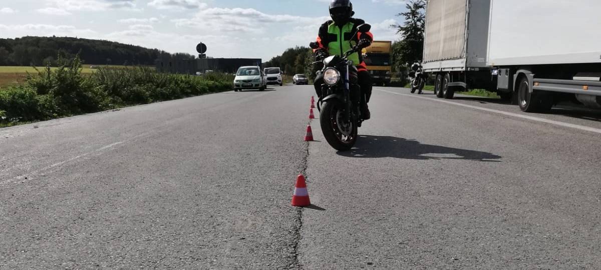 Hanno macht den Führerschein
