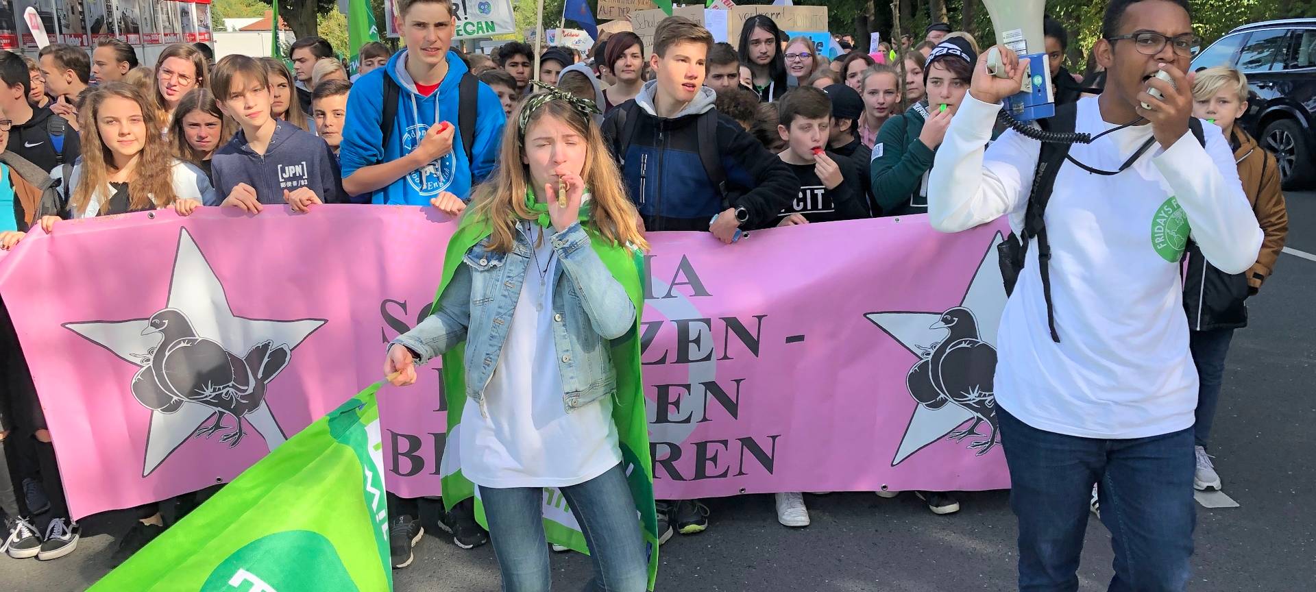 Tausende demonstrieren für bessere Klimapolitik