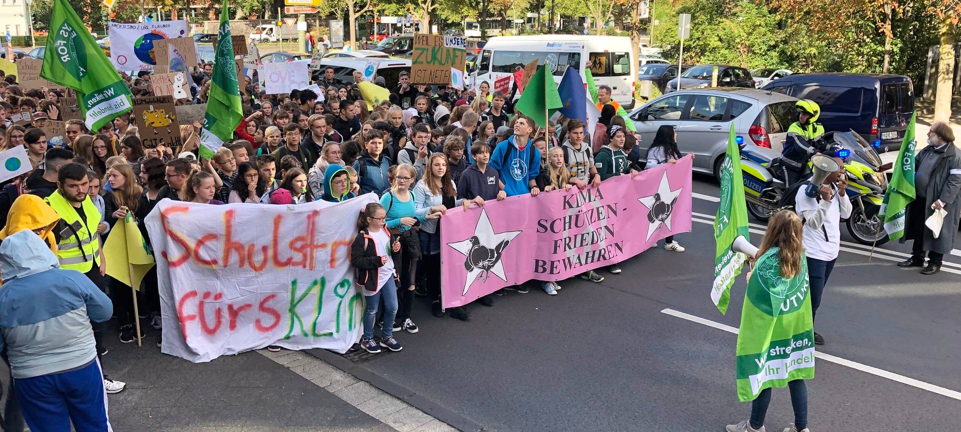 Tausende demonstrieren für bessere Klimapolitik