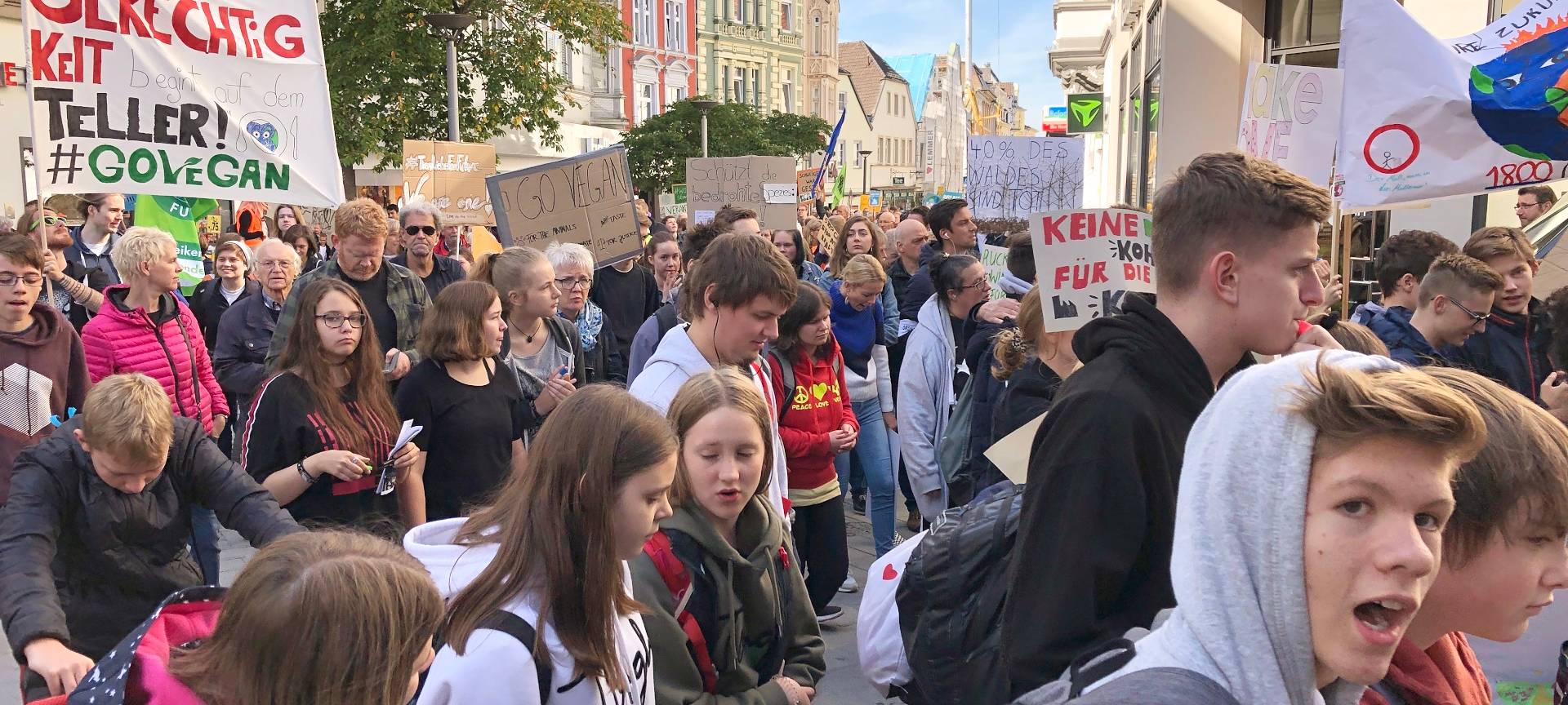 Tausende demonstrieren für bessere Klimapolitik