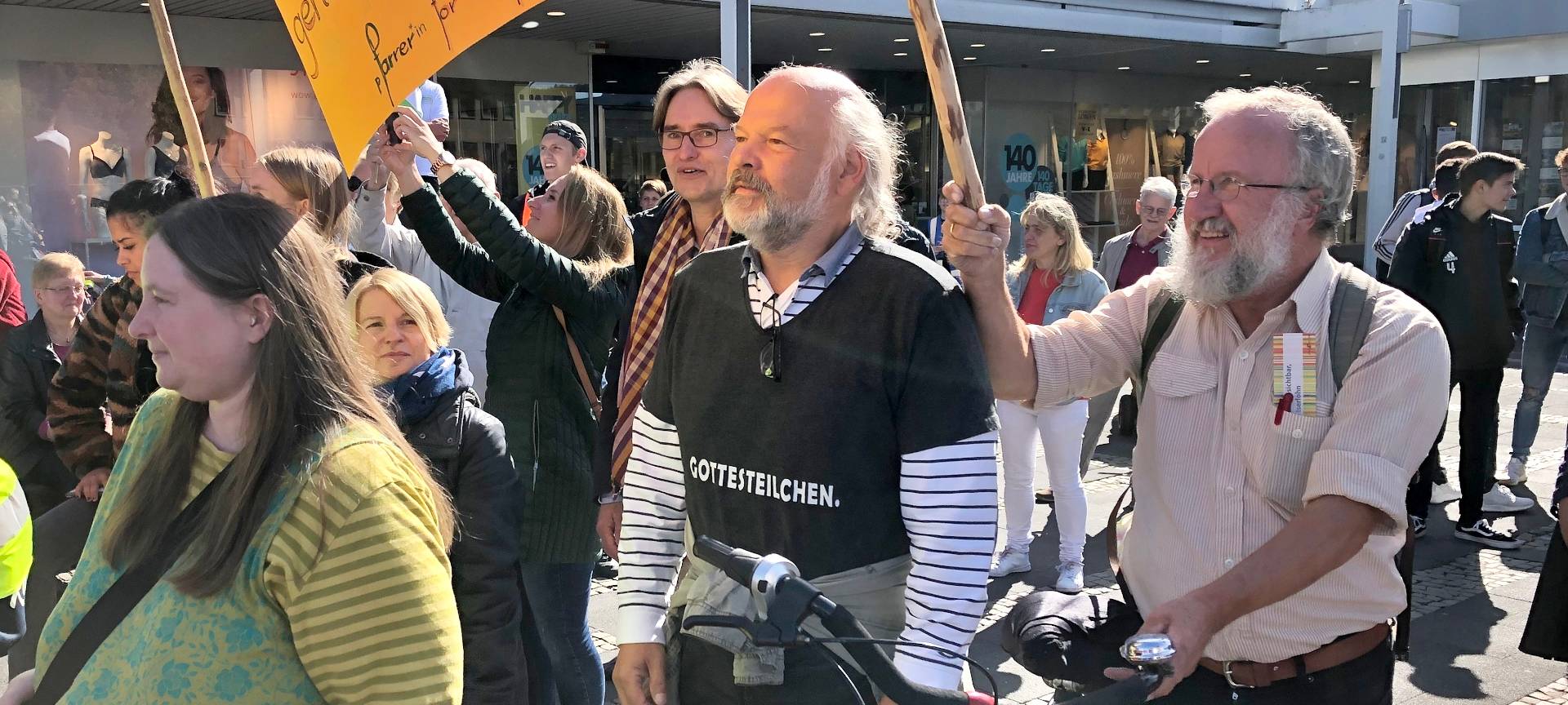 Tausende demonstrieren für bessere Klimapolitik