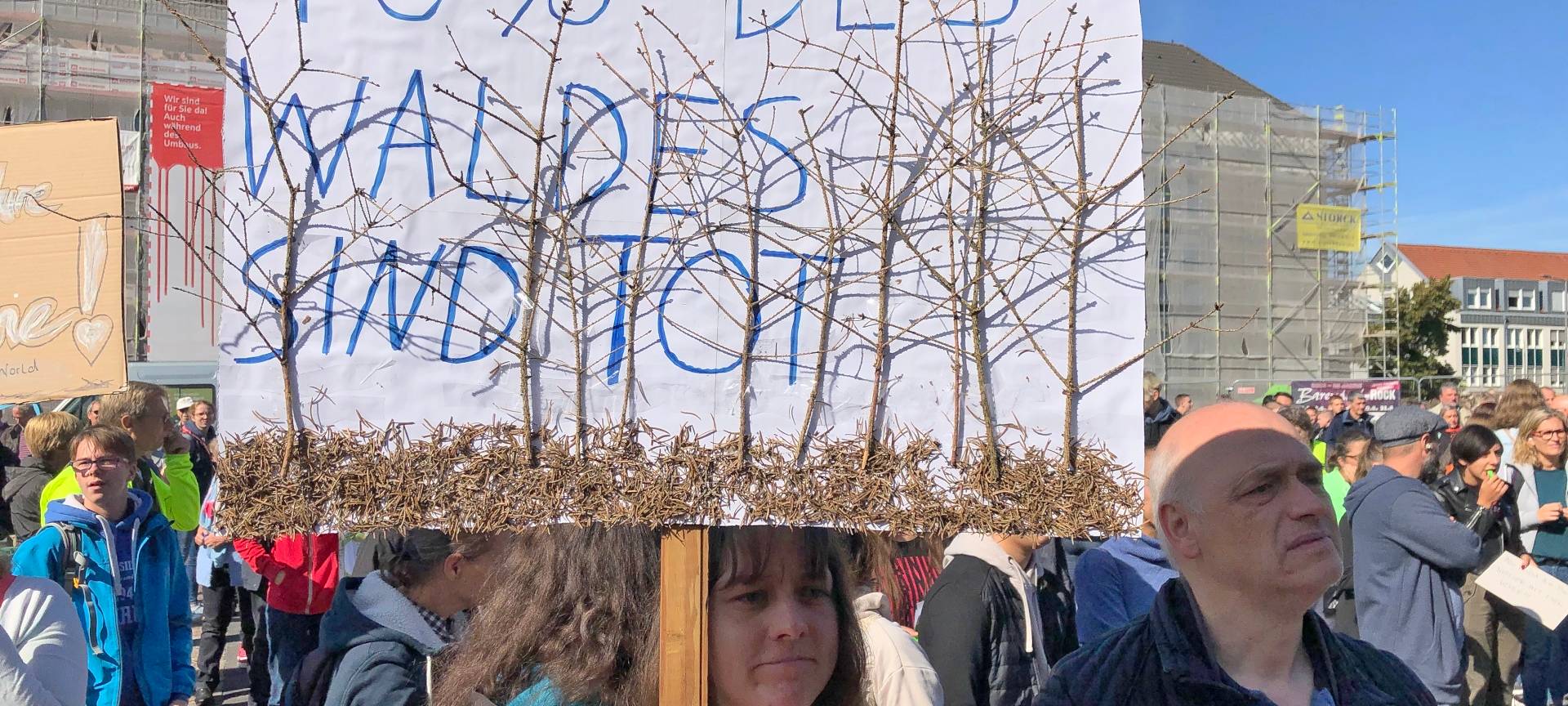 Tausende demonstrieren für bessere Klimapolitik