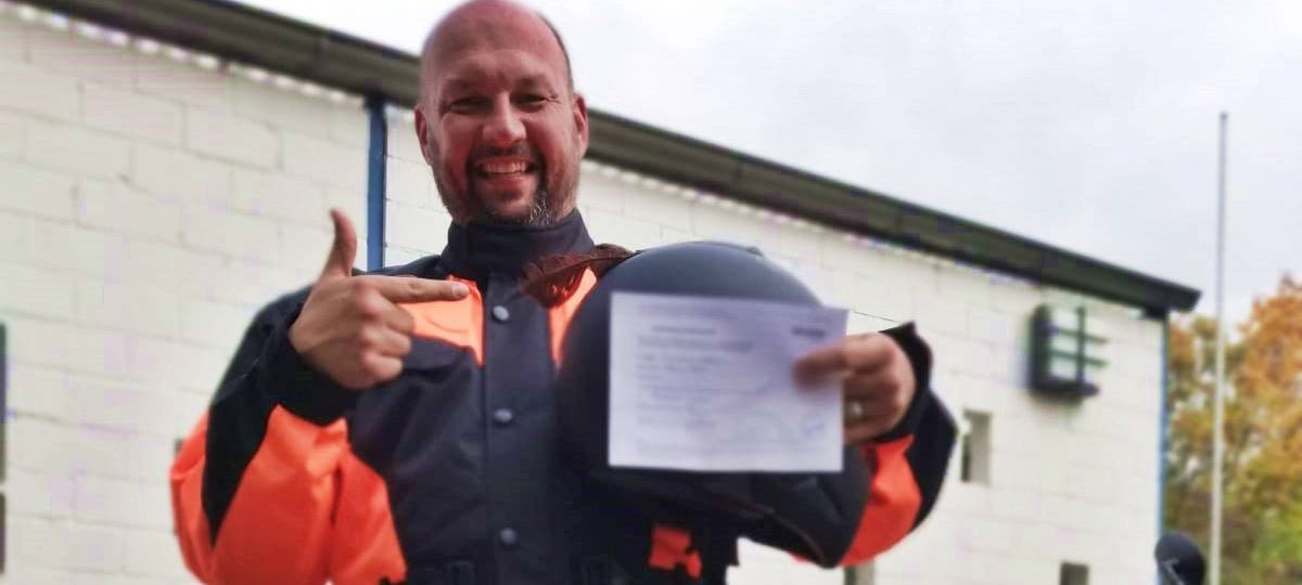 Hanno macht den Führerschein