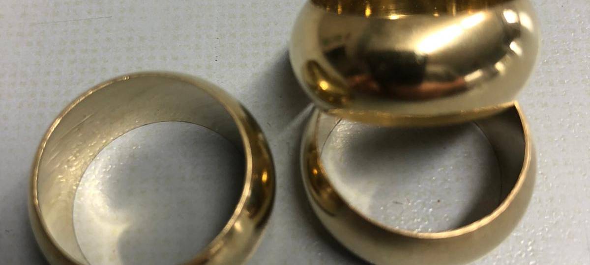 Herren der Ringe festgenommen