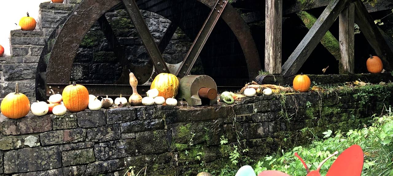 Strom aus kühlem Wasser!