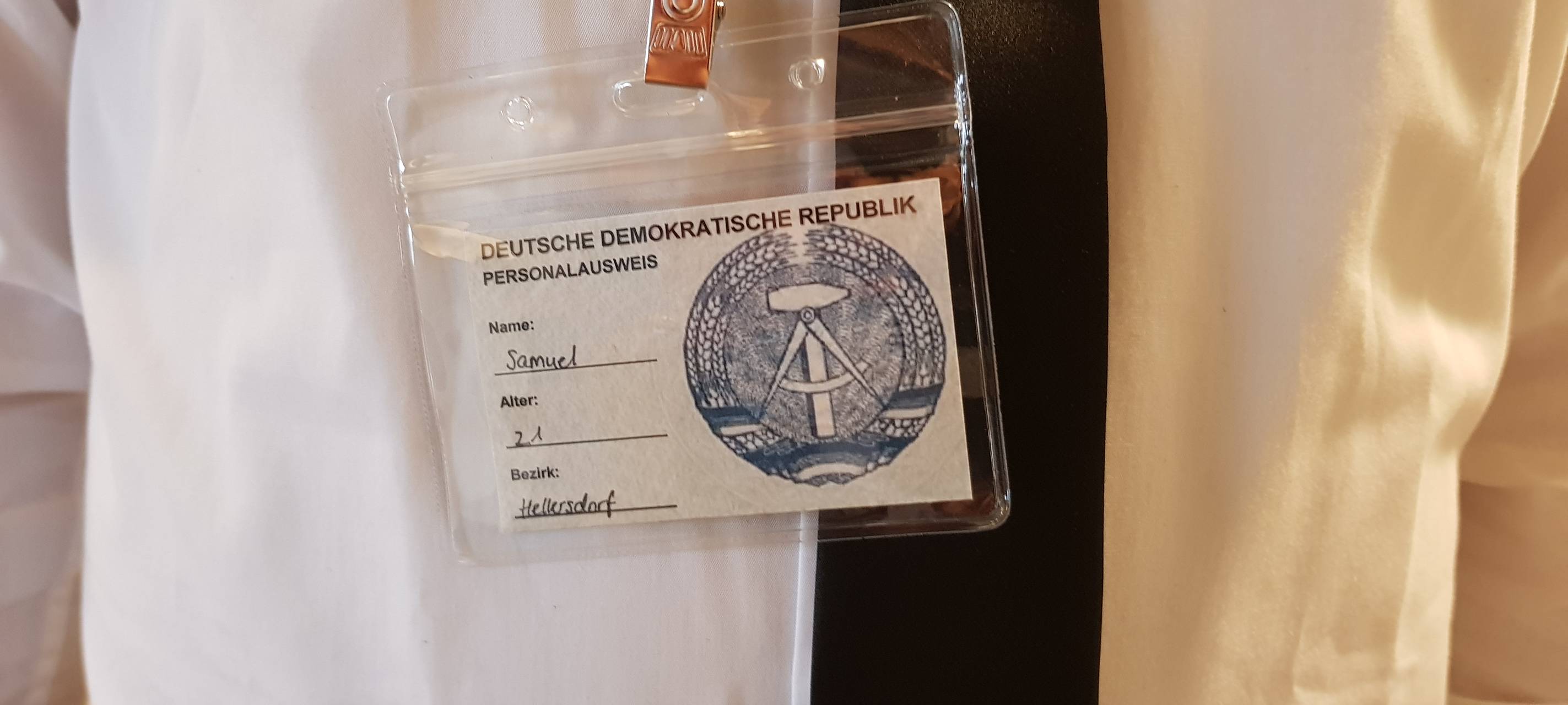 Kinder lernen etwas über deutsch-deutsche Geschichte...