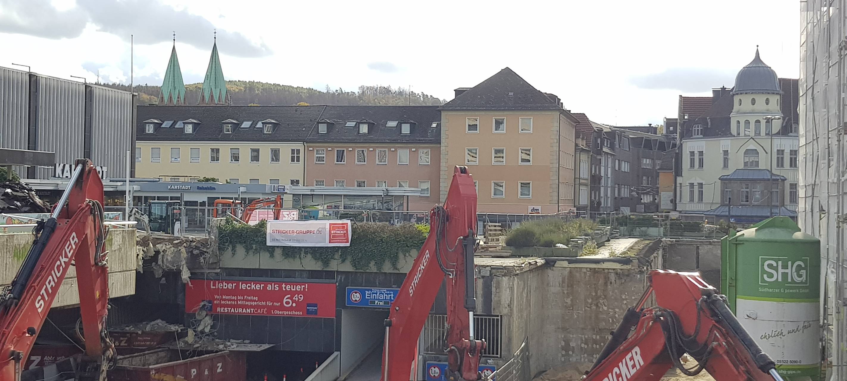 Schillerplatz-Brücke fällt Stück für Stück