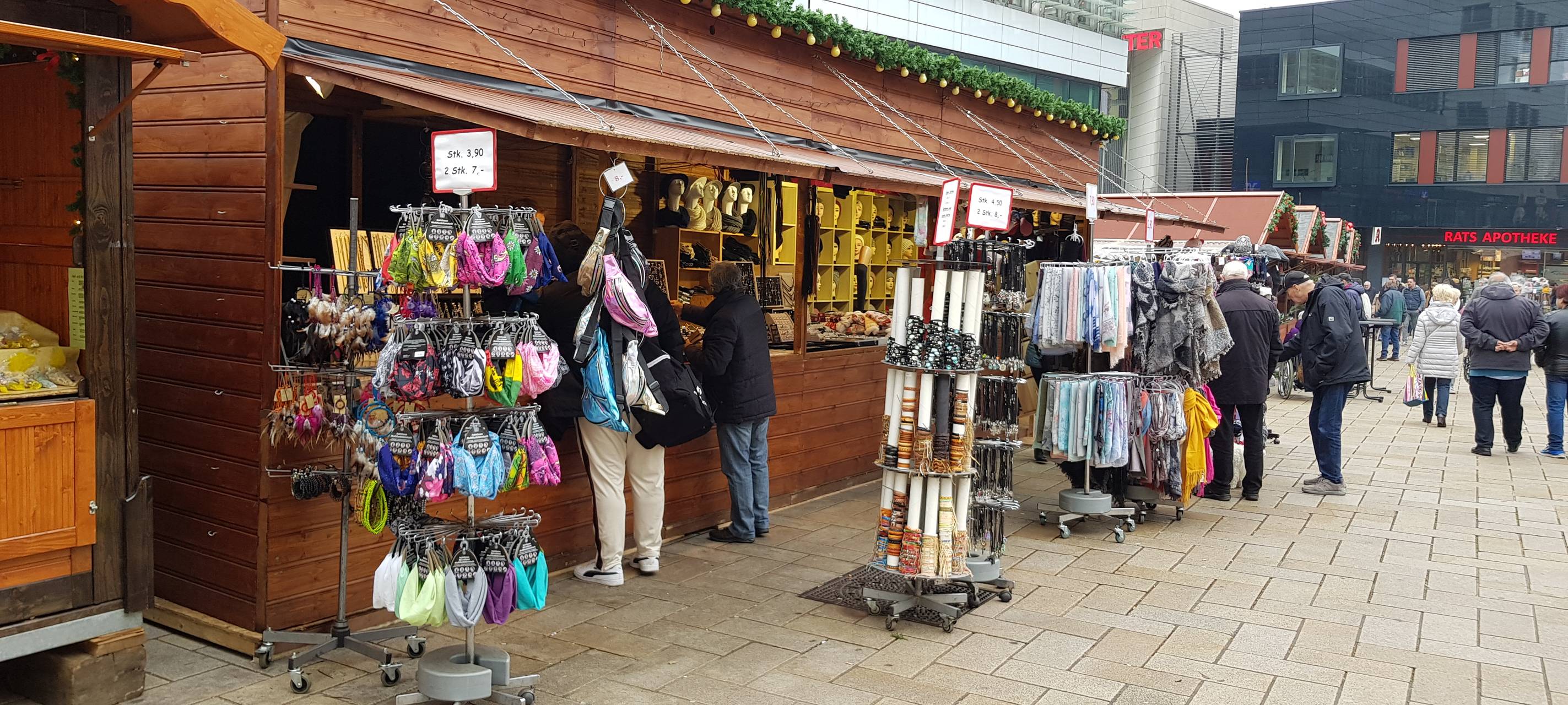 Lüdenscheider Weihnachtsmarkt ist eröffnet