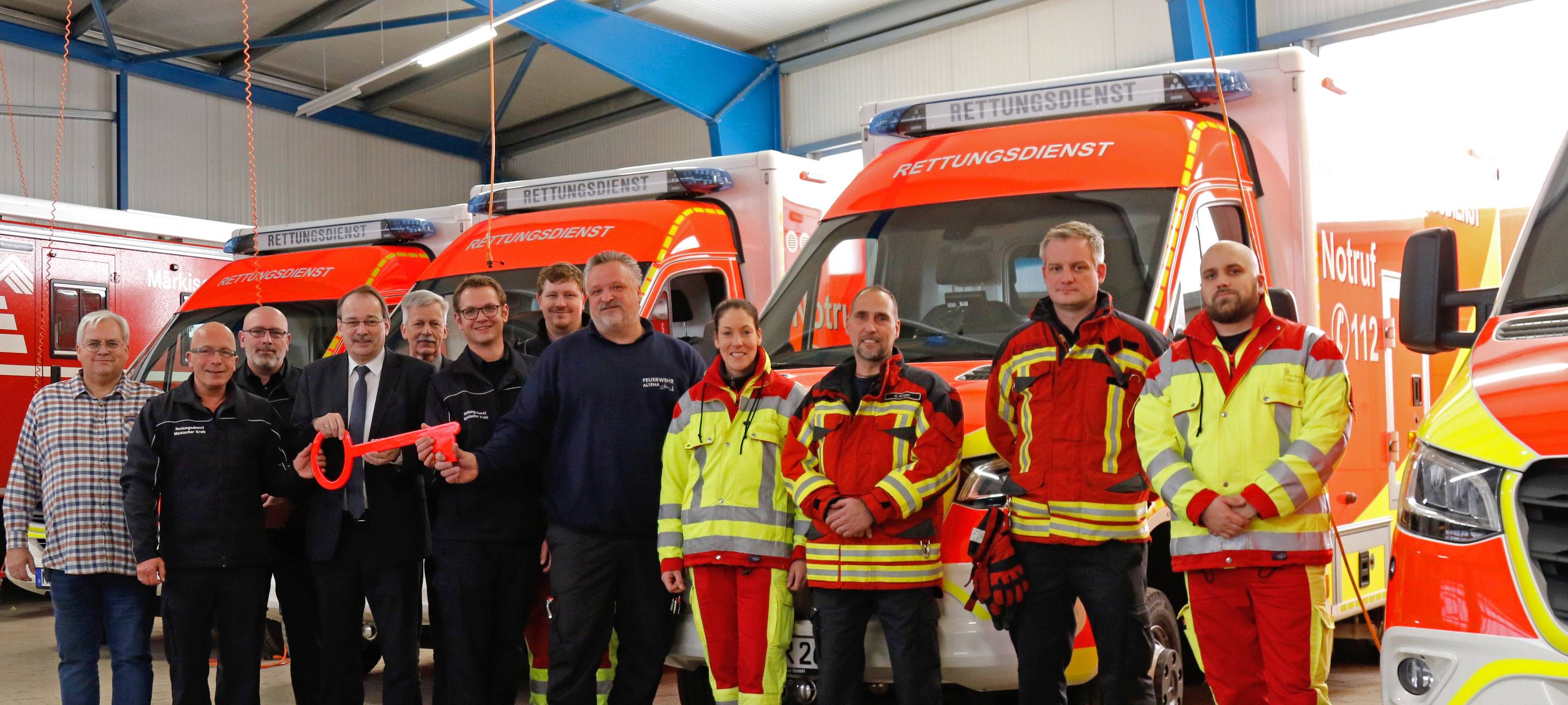 Neue Rettungsfahrzeuge für den Kreis