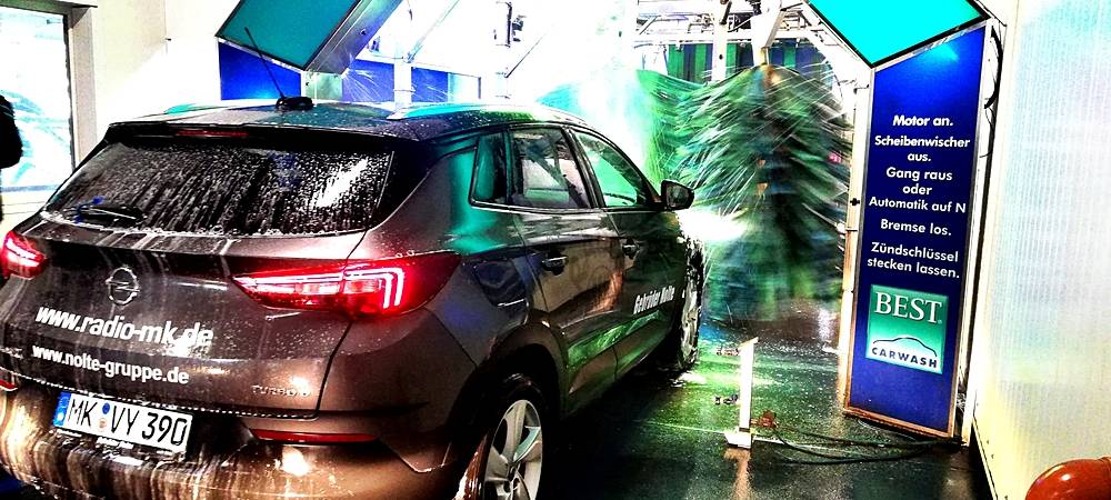 Autos waschen für den guten Zweck - Lüdenscheid legt vor
