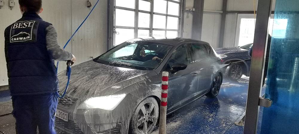 Autos waschen für den guten Zweck - Lüdenscheid legt vor
