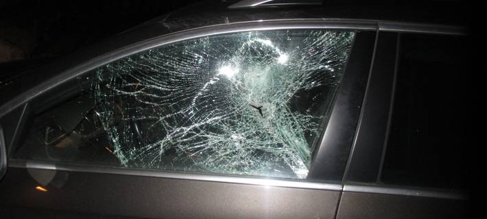 Autoscheiben in Menden zerdeppert