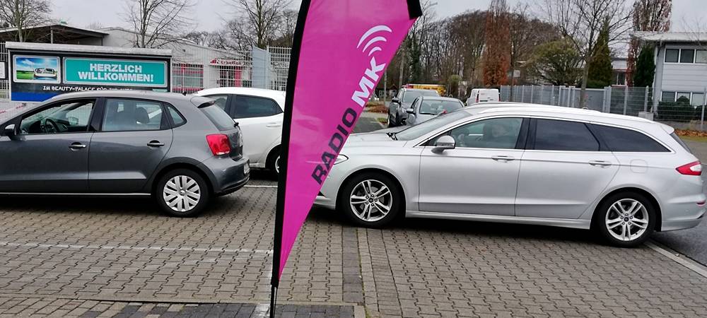 Autos waschen für den guten Zweck - Auch Iserlohn schafft "Glanzleistung"
