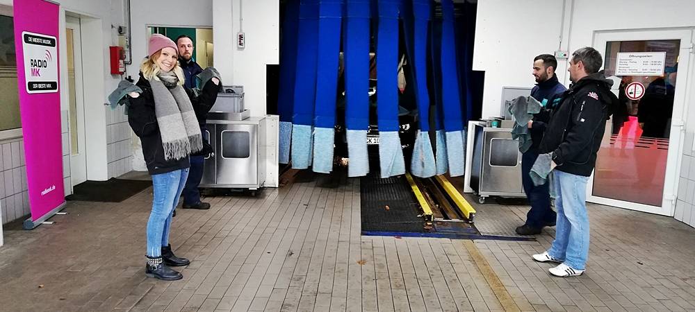Autos waschen für den guten Zweck - Auch Iserlohn schafft "Glanzleistung"