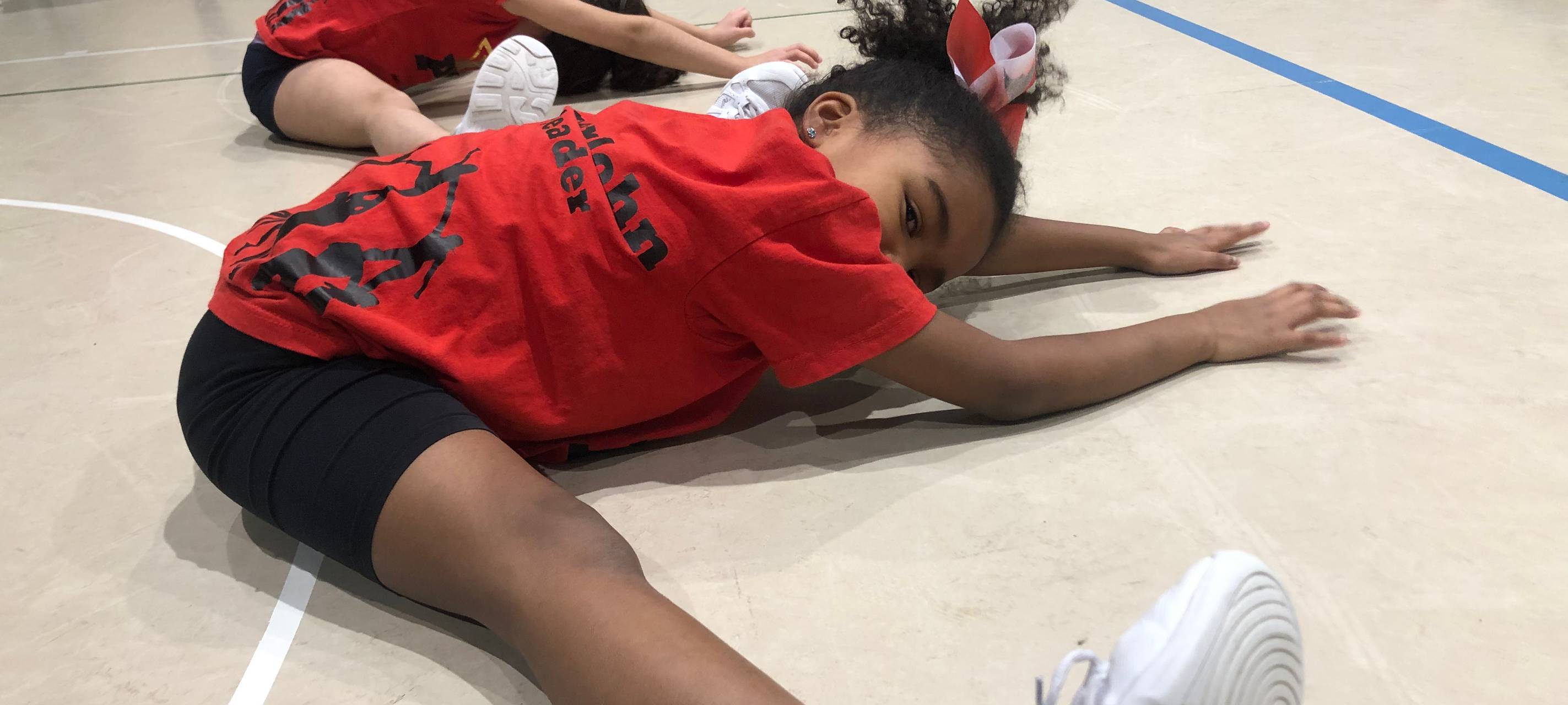 Stunts und Saltos bei den Iserlohner "PowerBolts Cheerleading"