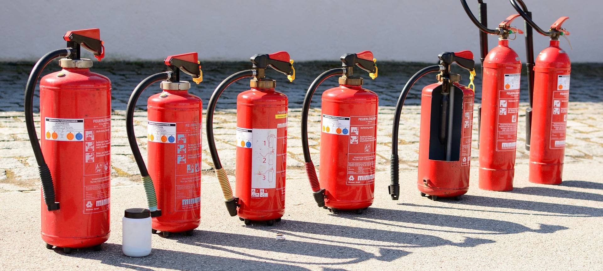 Feuerwehr auf dem Spielplatz gespielt