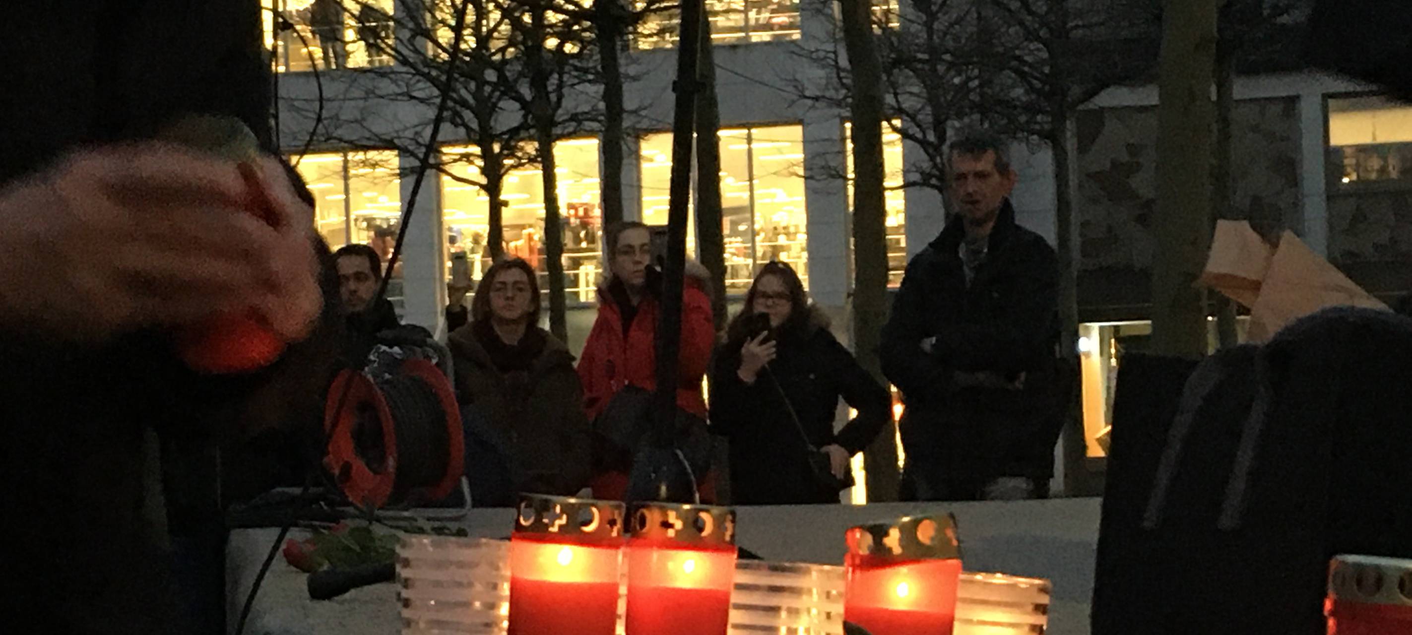 Lüdenscheider gedenken den Opfern in Hanau