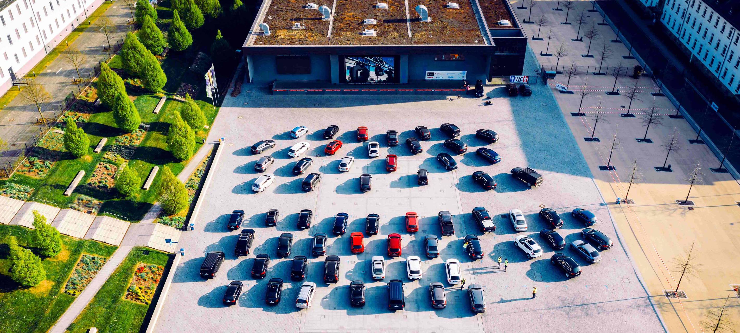 Autokino: Filme im Sauerlandpark fangen früher an!