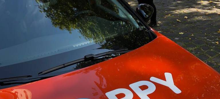 Lucia unter Strom – Die Radio MK Rallye hat ihren ersten Gewinner