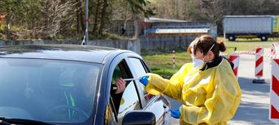 Ab Donnerstag: Zentrale Teststationen im MK
