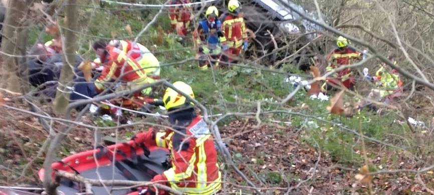 Altena: Ehepaar lebensgefährlich verletzt
