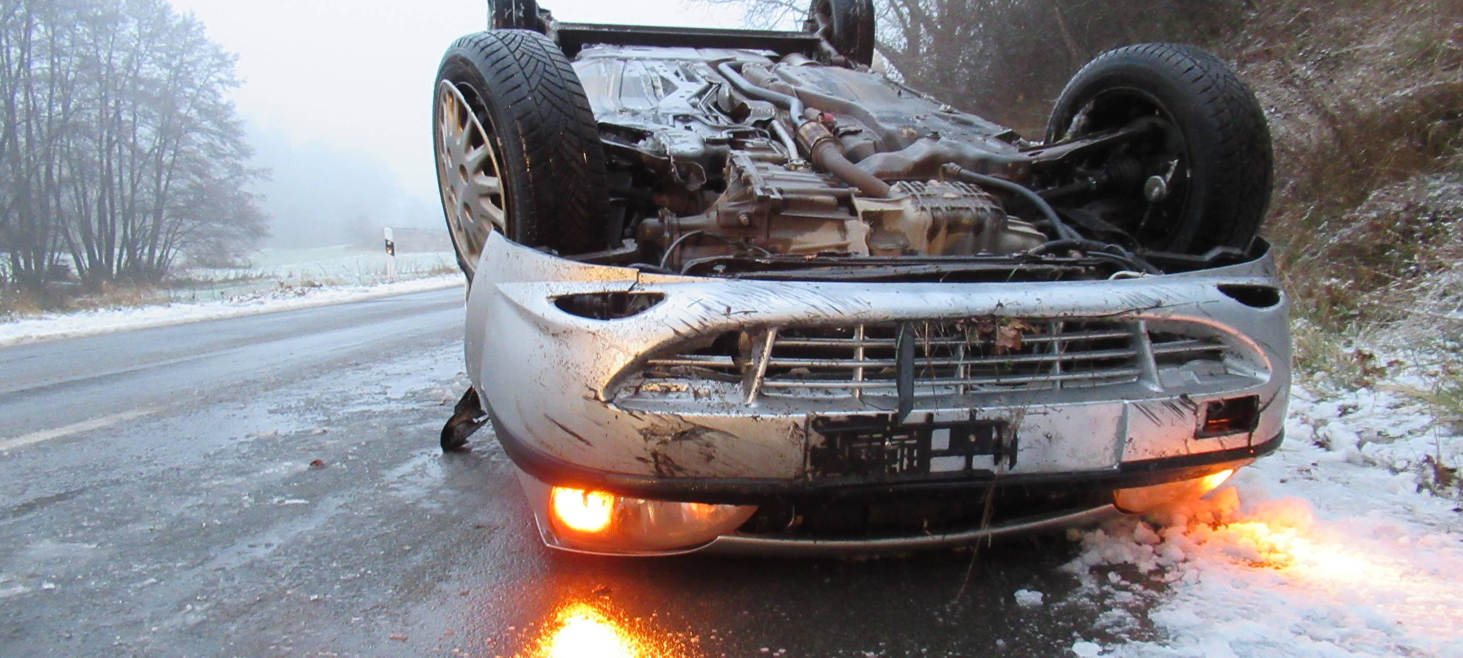 Glatteisunfälle am Morgen