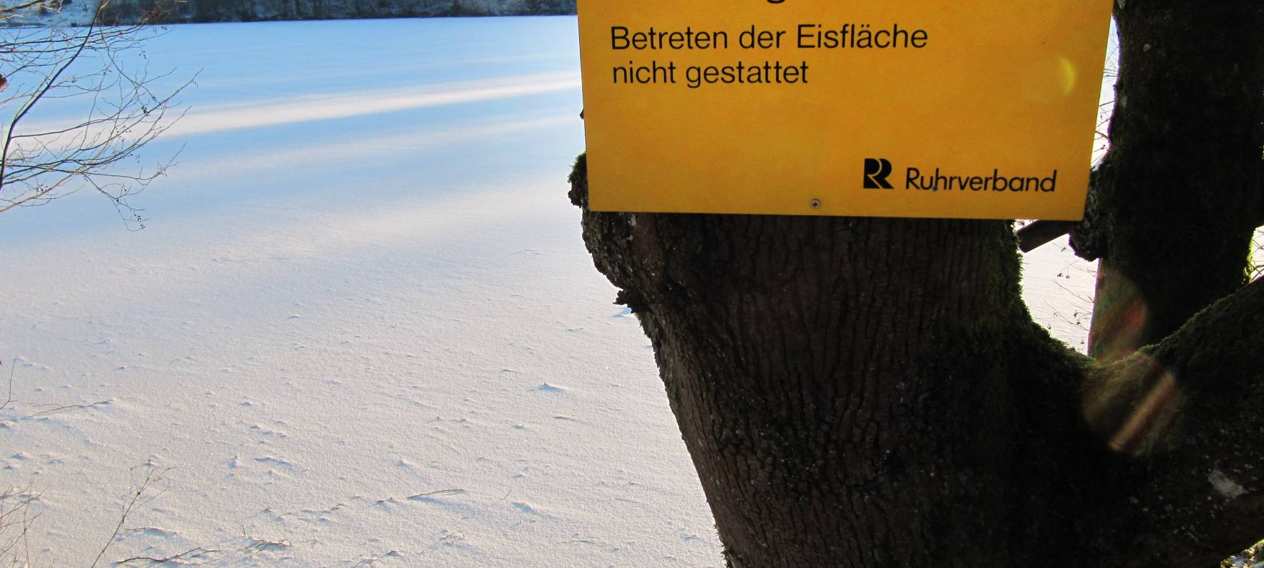 Eisfläche nicht betreten!