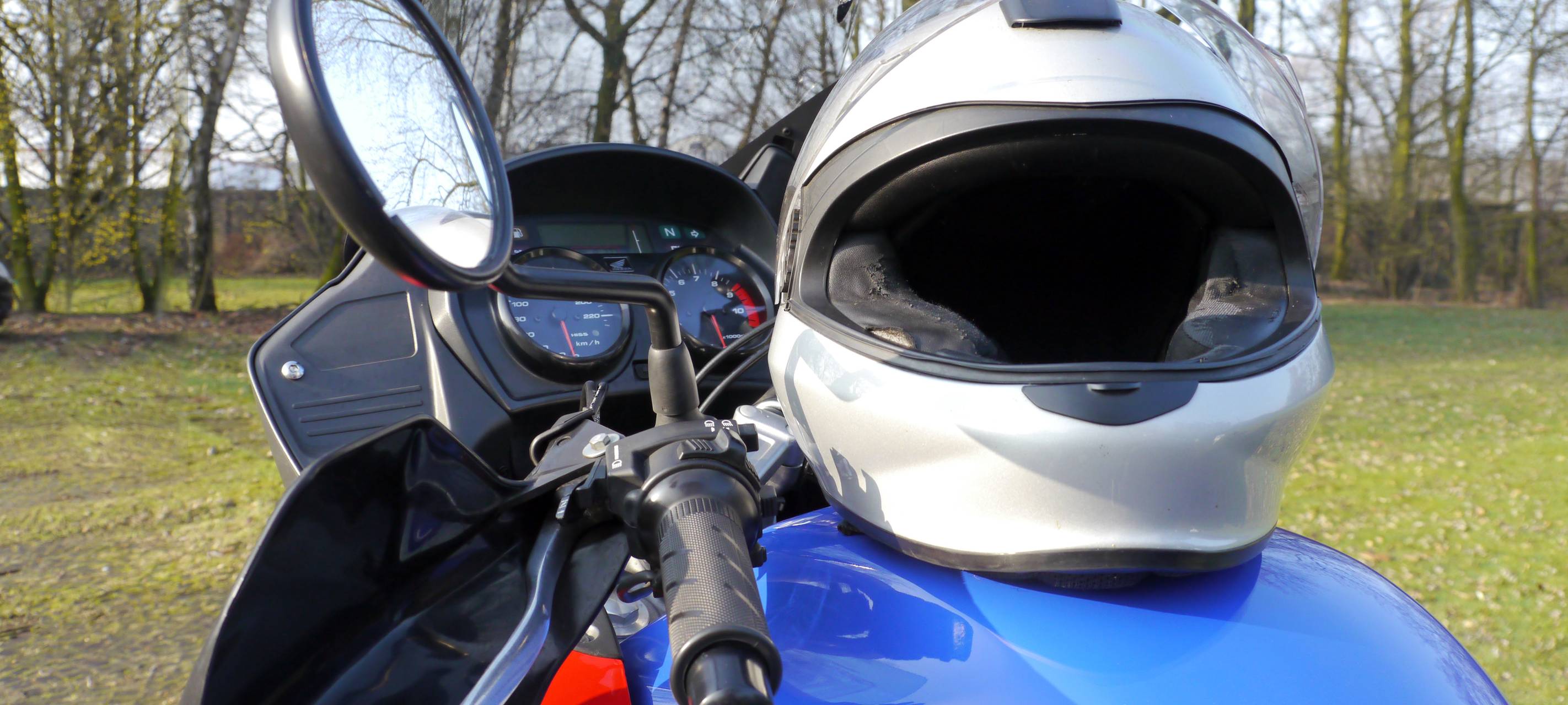 Fahranfängerin baut Unfall