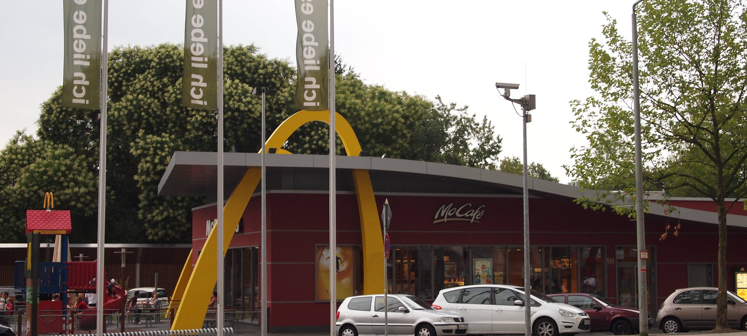 Randale auf McDonalds Parkplatz