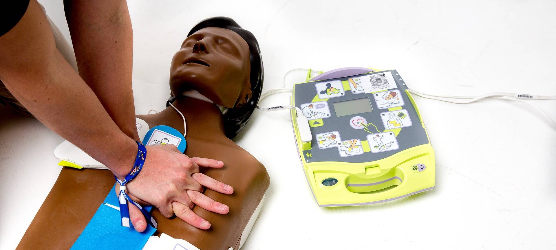 Spenden-Derby für Defibrillatoren