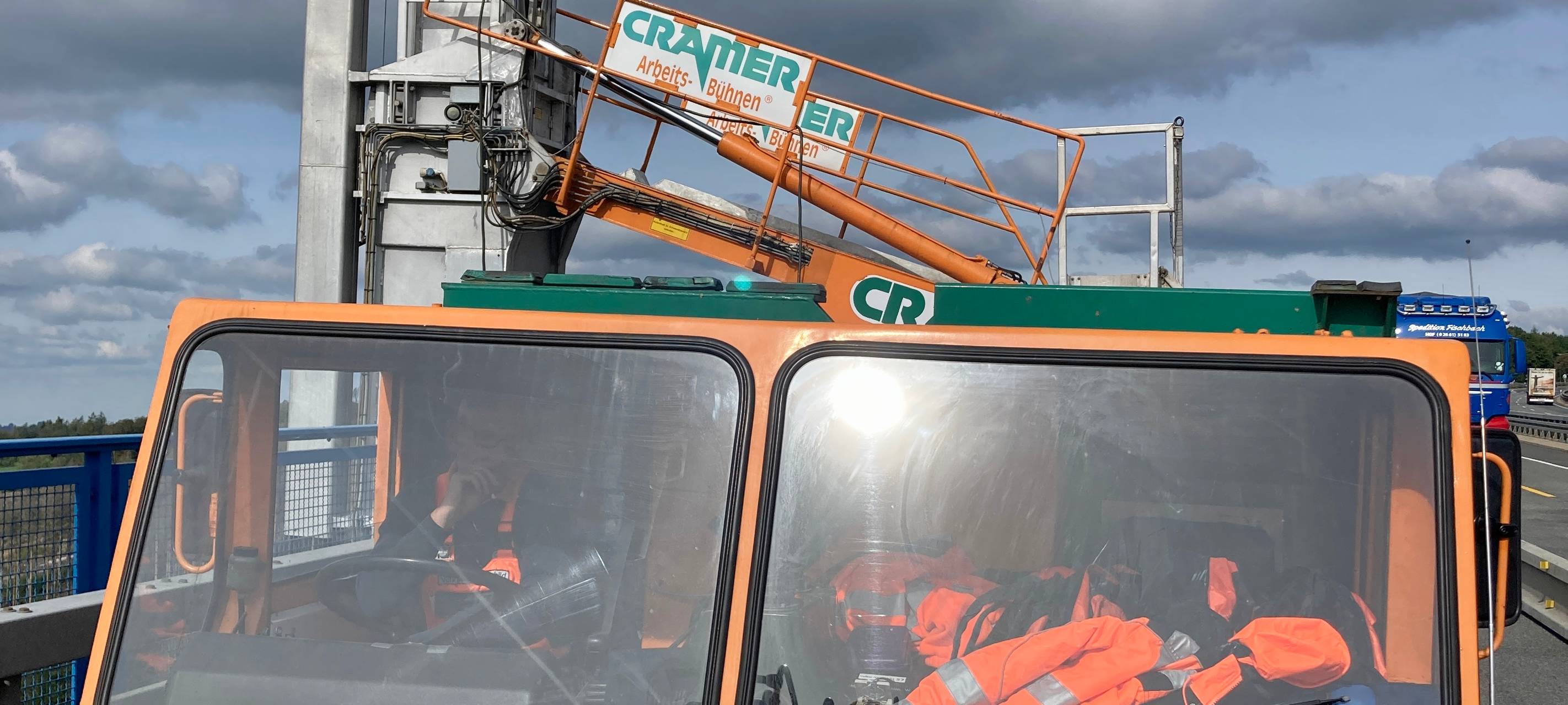 Talbrücke beim Gesundheits-Check