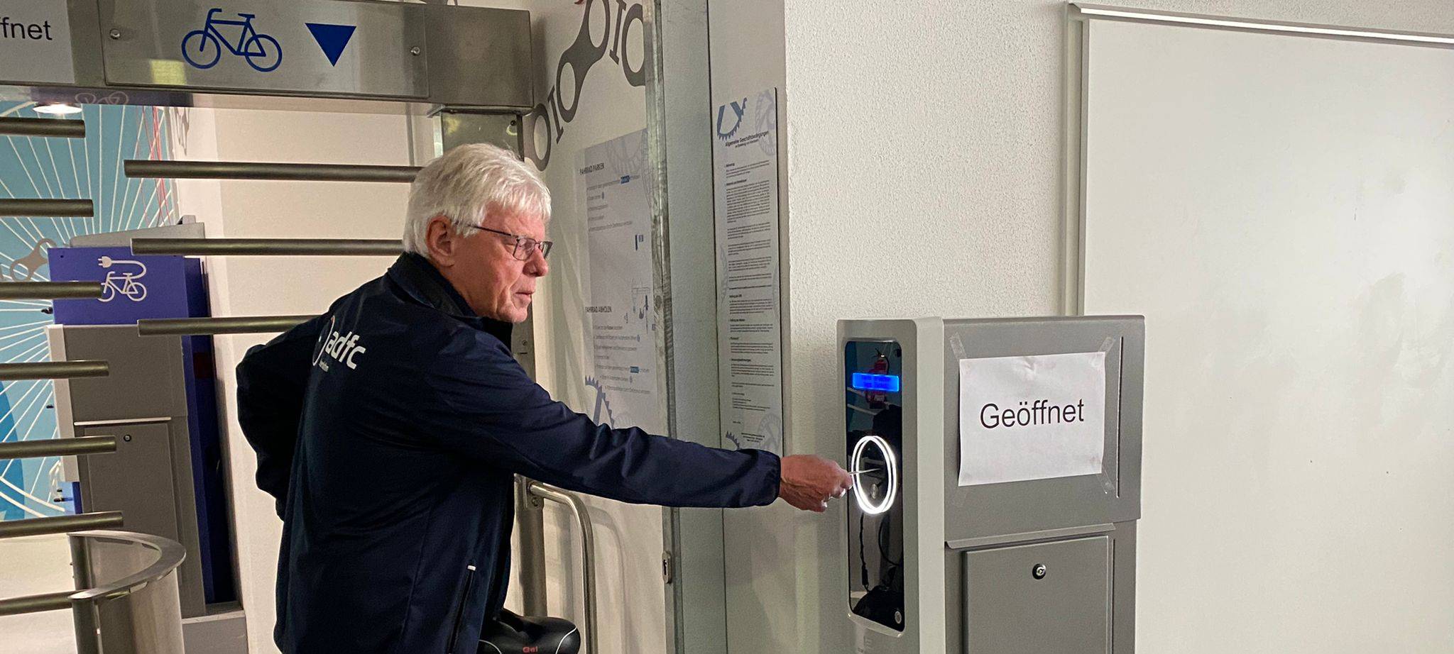 Fahrrad-Parkhaus in Iserlohn eröffnet