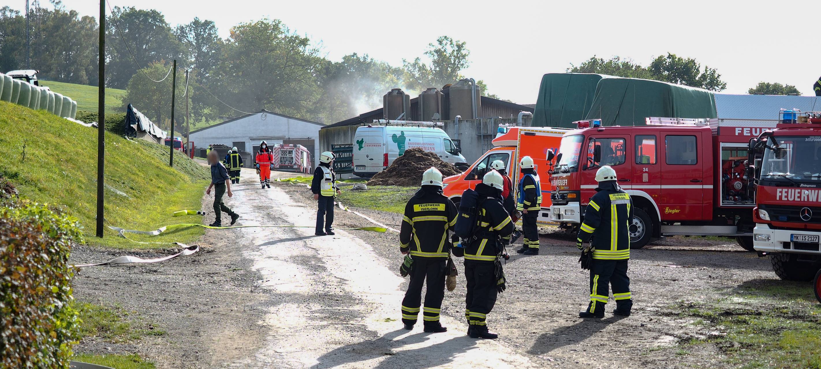 Großbrand auf Bauernhof in Iserlohn: Suche nach Brandursache
