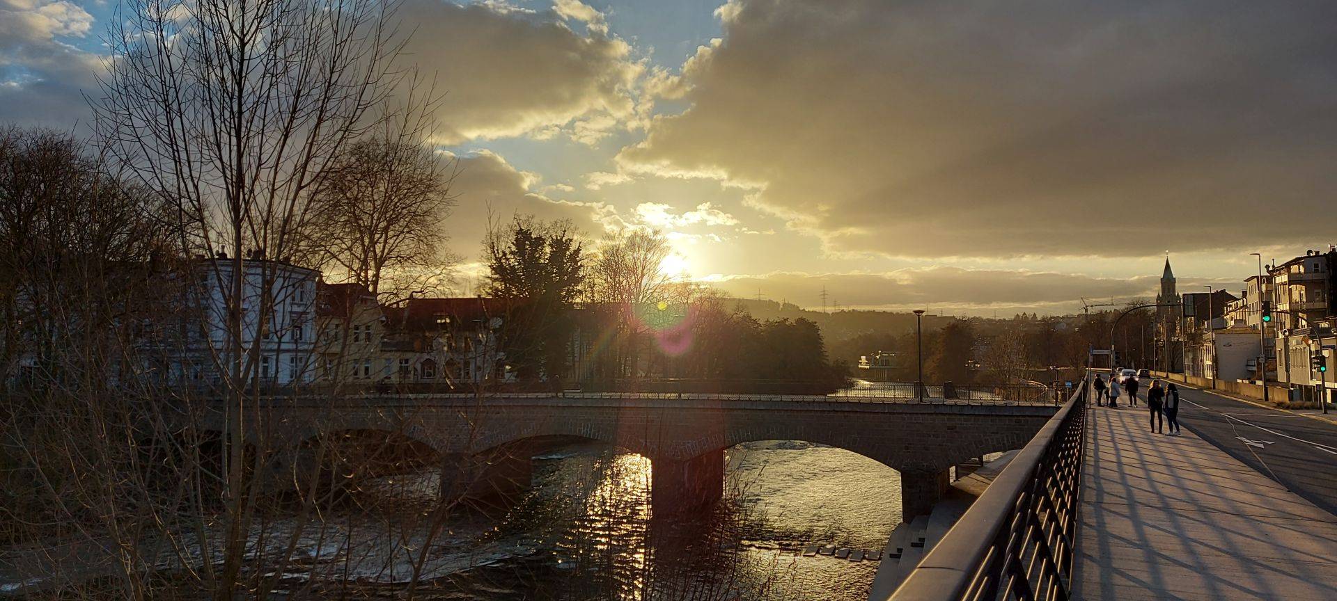 Neue Schilder für Lennepromenade