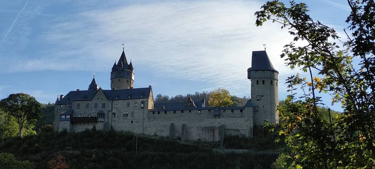 Neues Licht für Burg Altena