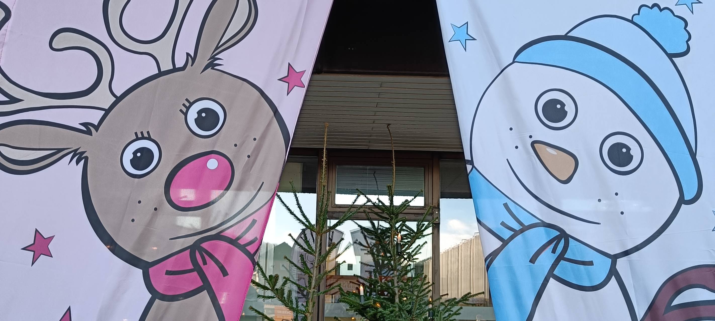 Dekoration Rentier und Schneemann