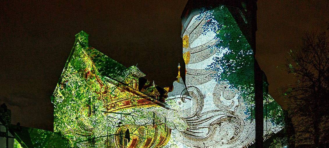 Burg Altena: Lichtkunst von Tom Groll nur noch bis Samstag (18.12.) sichtbar