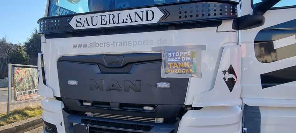 Einige LKW im MK heute langsamer unterwegs