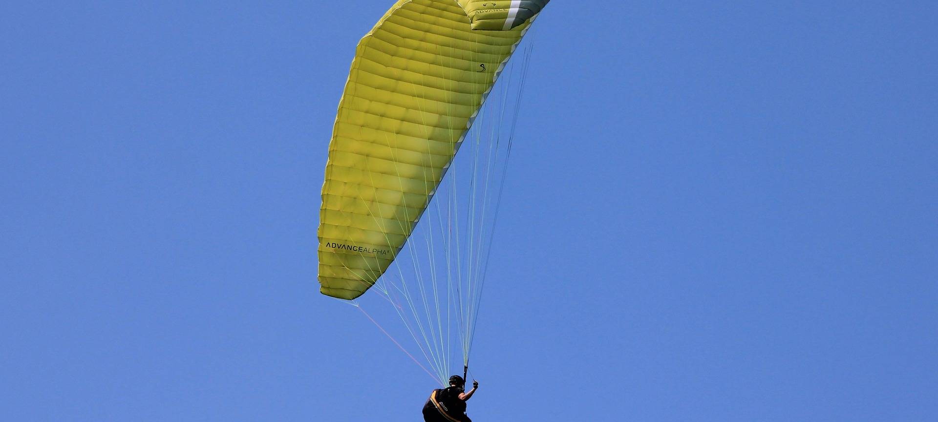 Paraglider in der Luft