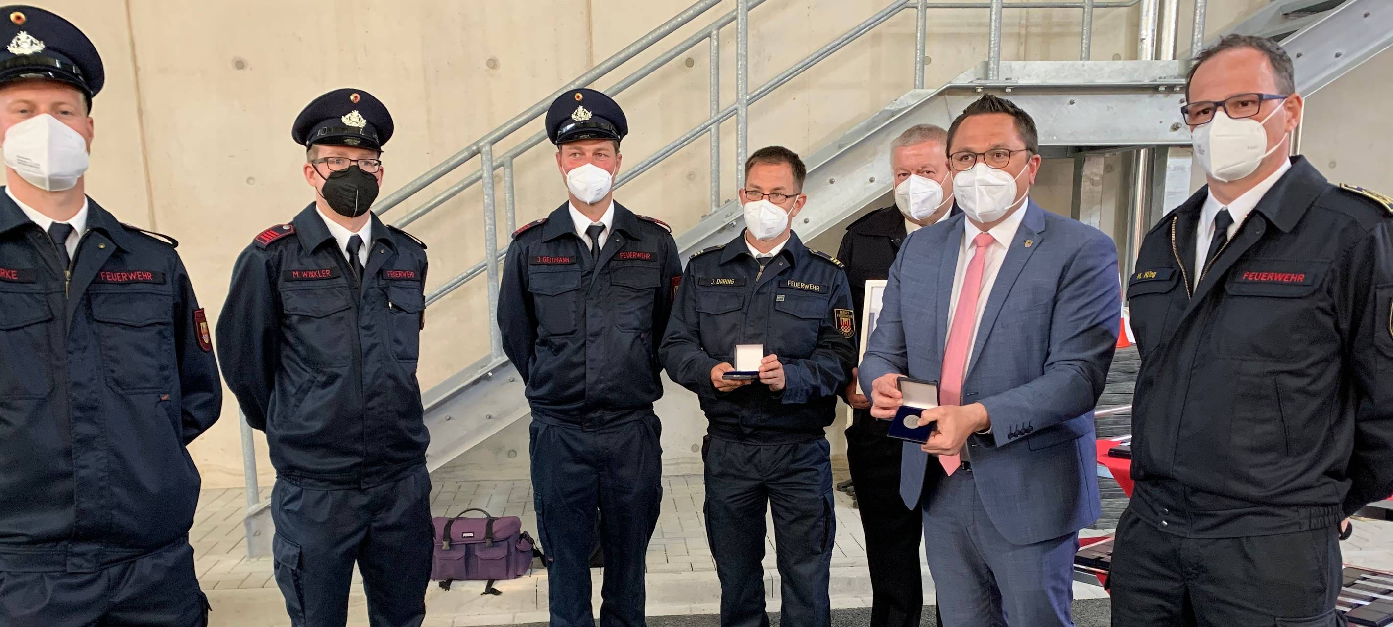 Einsatzkräfte im Märkischen Kreis erhalten Ehrung für Einsatz beim Hochwasser