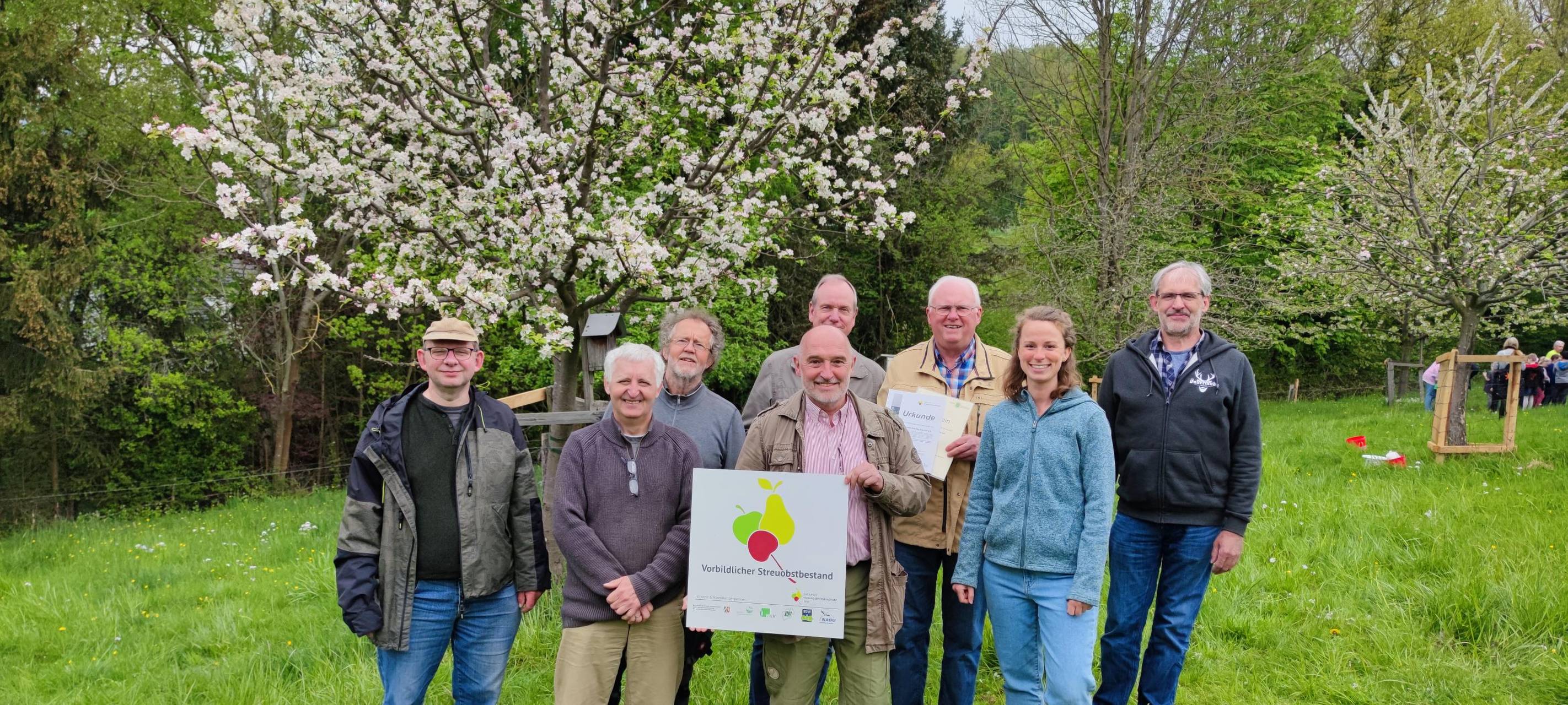 Streuobstwiese in Iserlohn-Oestrich kriegt Auszeichnung