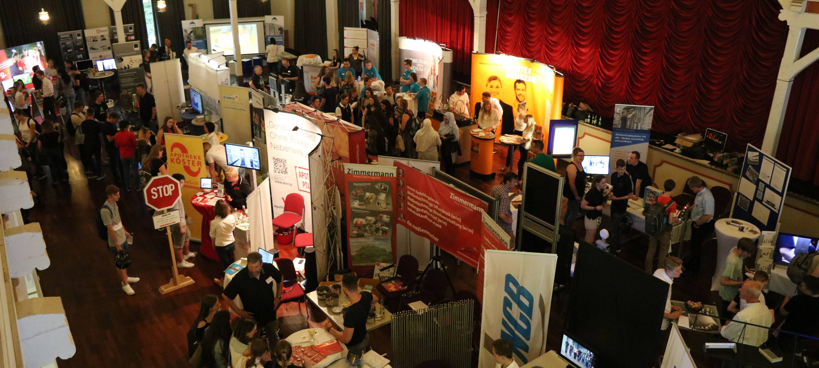 Blick auf die Mendener Ausbildungsbörse